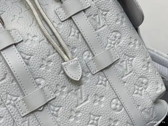 WIS VUITTON LOUIS CHRISTOPHER PM 0625